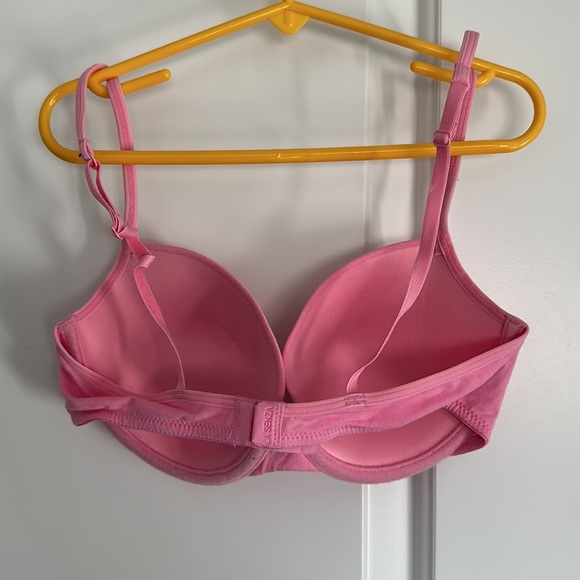 Baby pink bra by La Senza 32D - Picture 2 of 2